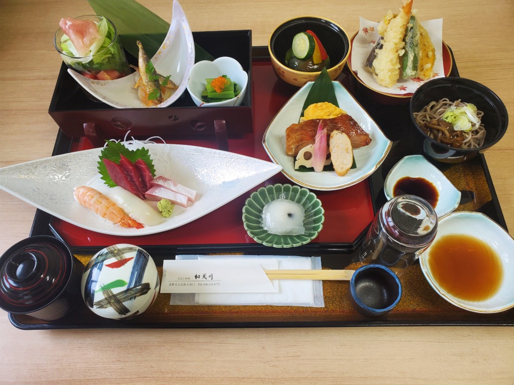 ご自宅・お寺様での法事膳料理